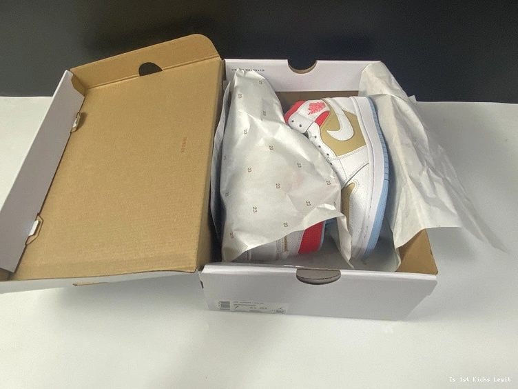 1 Sesame Mid - SE CZ0774-200 Jordan (W) 0920